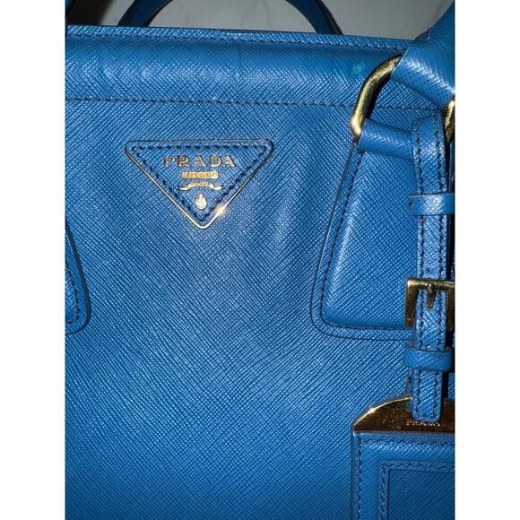 Prada Tote Bag – Authentic Luxury Designer Handbag, Elegant & Timeless - Picture 10 of 10